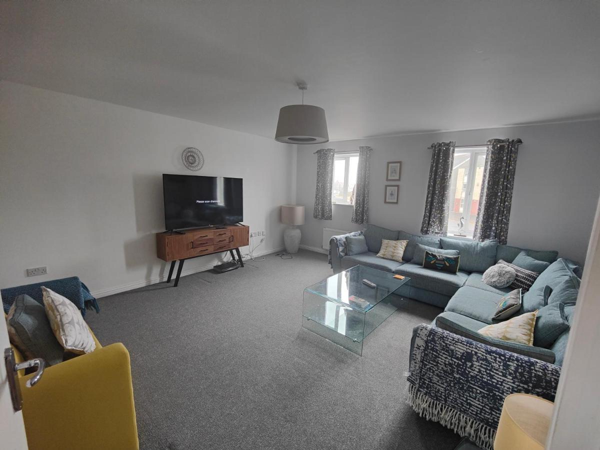 Beach Break Aberavon Holiday Home By The Sea Port Talbot Kültér fotó